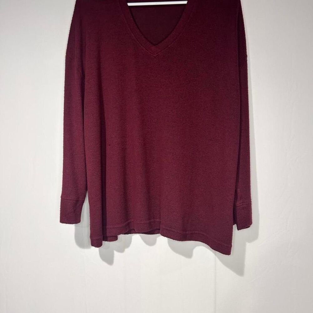Women's Burgundy and Red Shirt